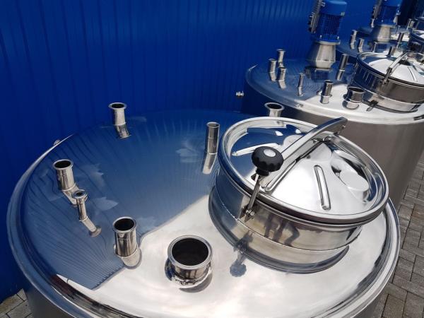699L stainless steel agitator vessel with thermoplate and insulation