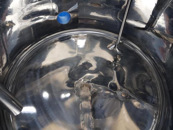 699L stainless steel agitator vessel with thermoplate and insulation